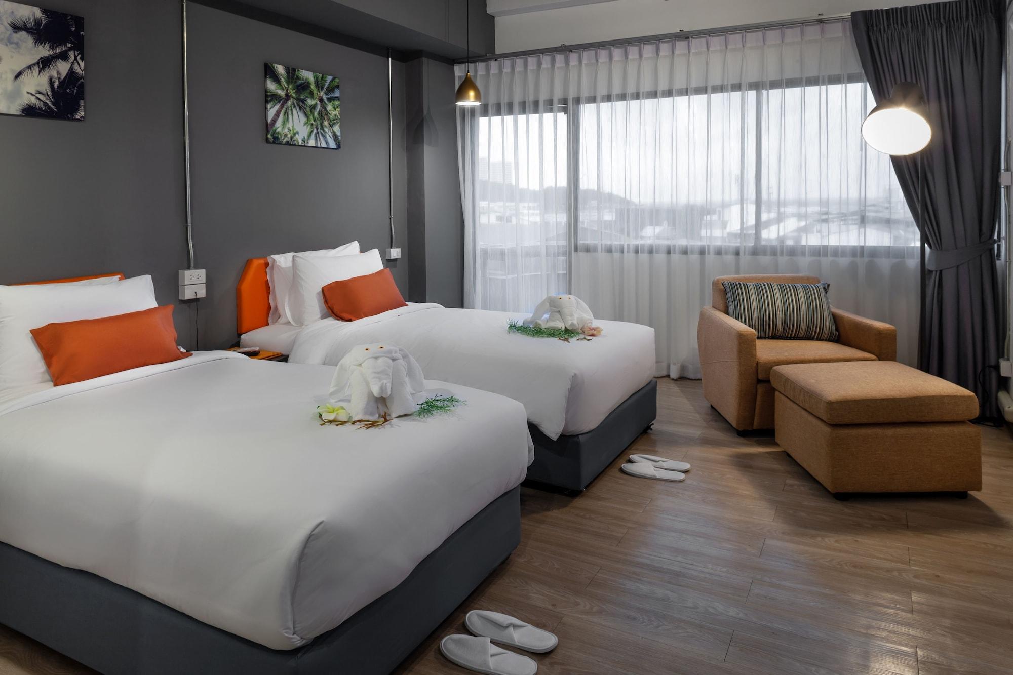7 Days Premium Hotel Pattaya Exterior photo