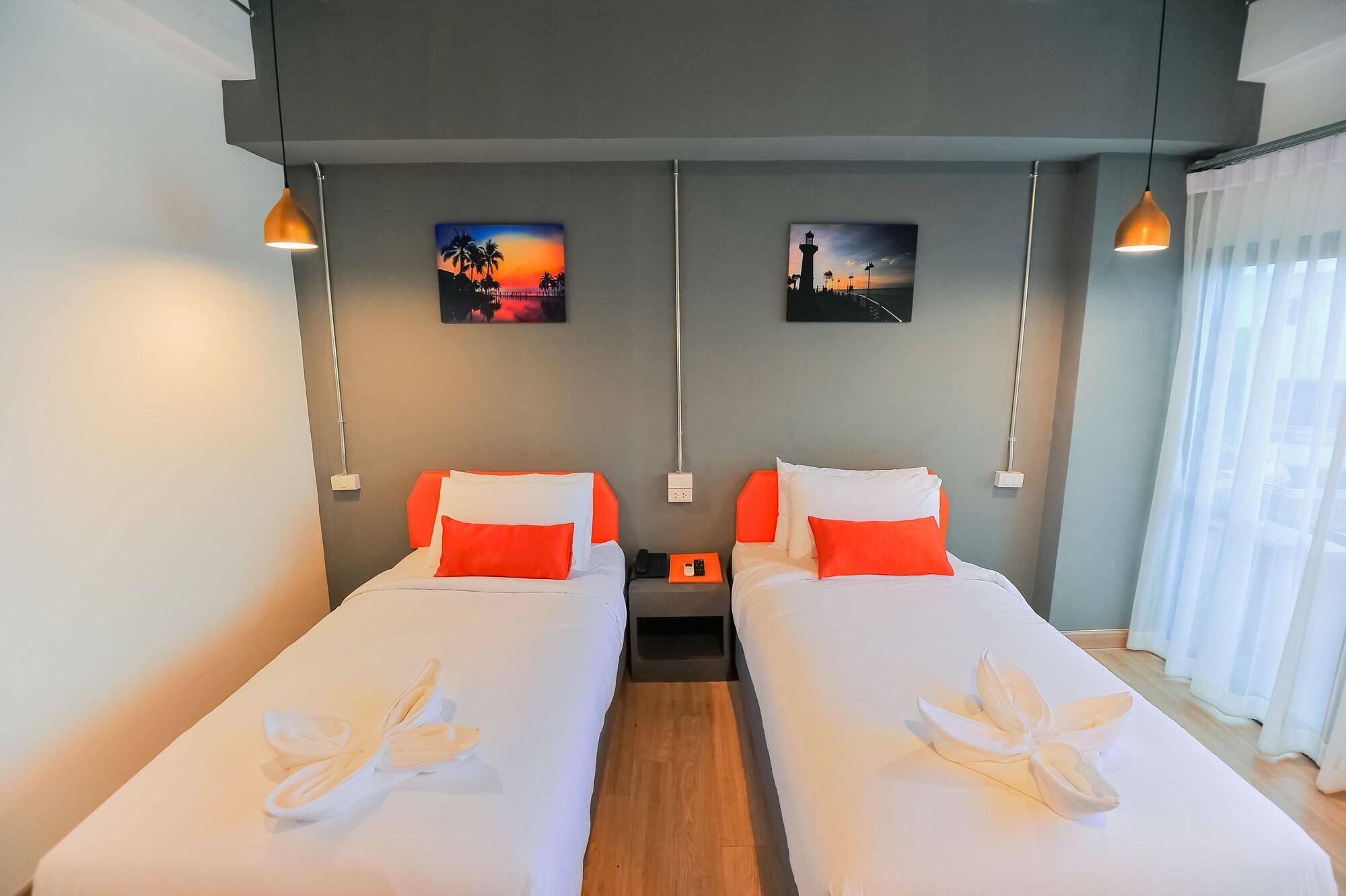 7 Days Premium Hotel Pattaya Exterior photo