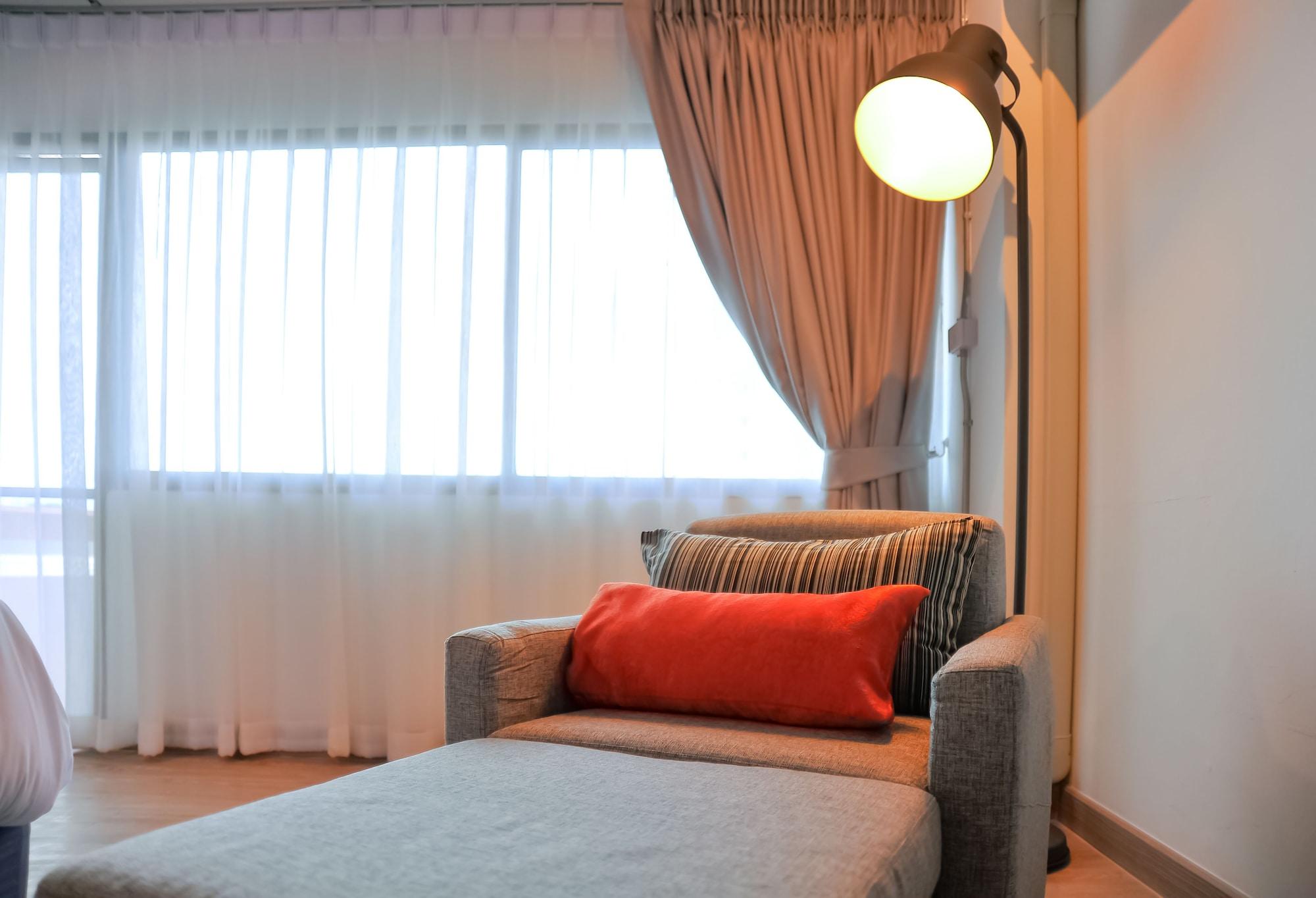 7 Days Premium Hotel Pattaya Exterior photo